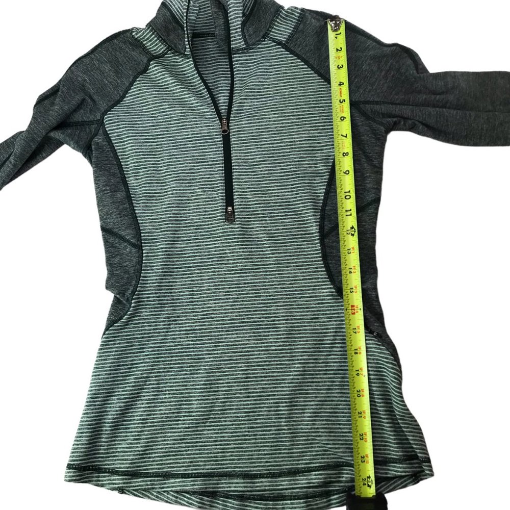 Lululemon Half-Zip 1/2 Zip Pullover Stretchy Striped. Size Women's 6 Green Gray - Picture 12 of 12
